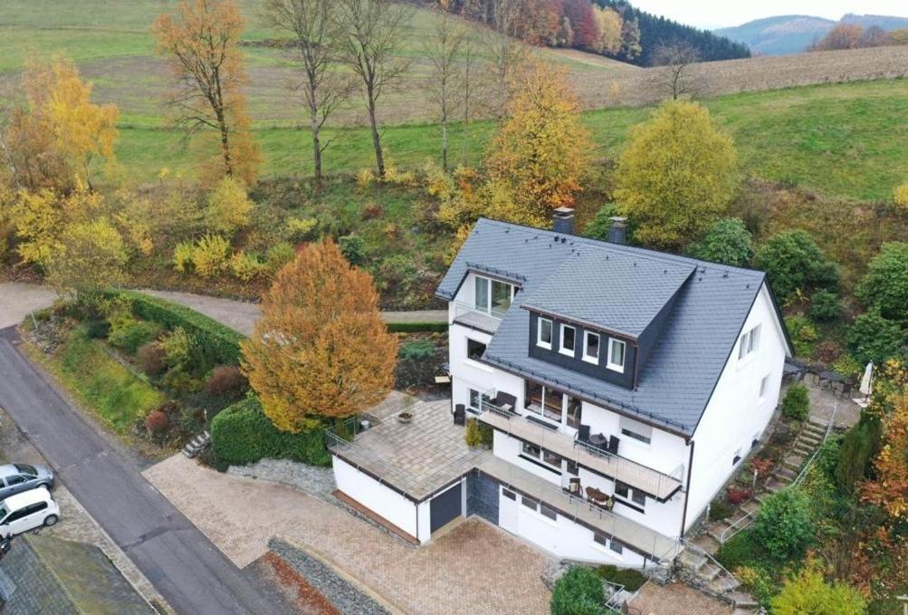 Auwers Haus Komplett - 3 Wohneinheiten ชมาลเลนแบร์ก ภายนอก รูปภาพ